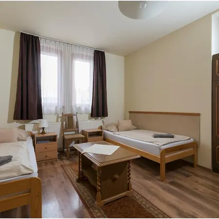 Szélkakas és étterem Bed and breakfast Bátonyterenye